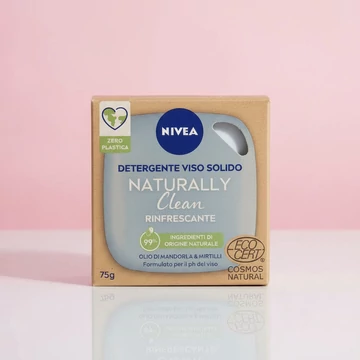Nivea Naturally Clean Artisztító Szappan Mandulaolajjal és Áfonyával 75 g