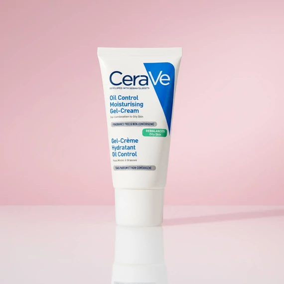 CeraVe Oil Control Hidratáló Gél-Krém
