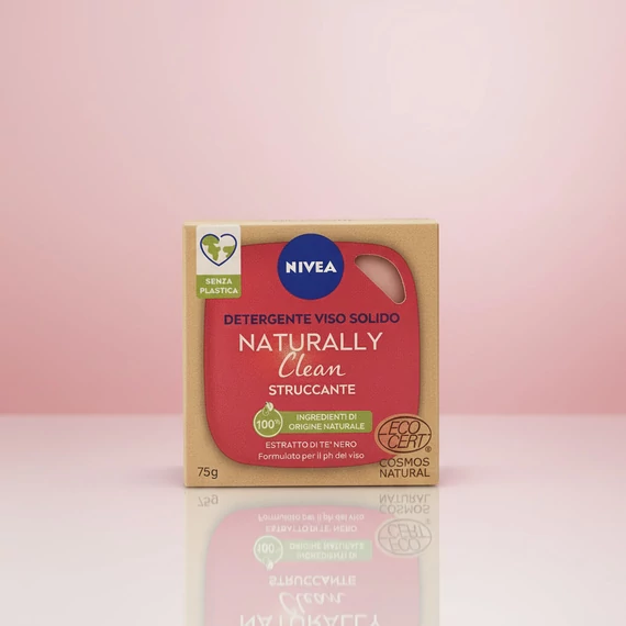 Nivea Naturally Clean Artisztító Szappan Fekete Tea Kivonattal 75 g
